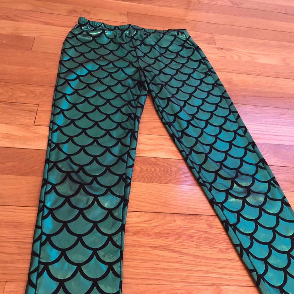 Mermaid tail leggings